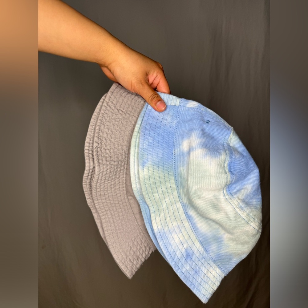 Bucket hats (2 quantity)